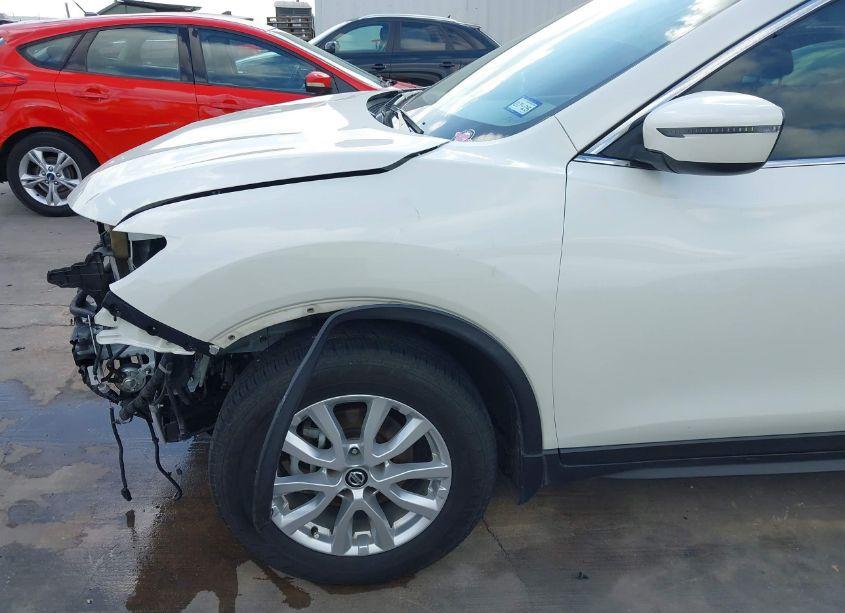 Photo 18 of 2020 Nissan Rogue SV FWD (VIN JN8AT2MT1LW038094)