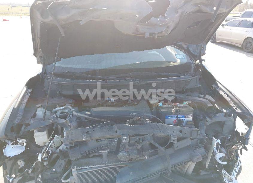 Photo 10 of 2016 Nissan Rogue S (VIN JN8AT2MT2GW006776)