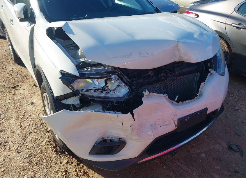 Photo 6 of 2016 Nissan Rogue S (VIN JN8AT2MT2GW015896)