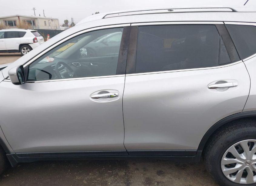 Photo 14 of 2016 Nissan Rogue S (VIN JN8AT2MT2GW029846)