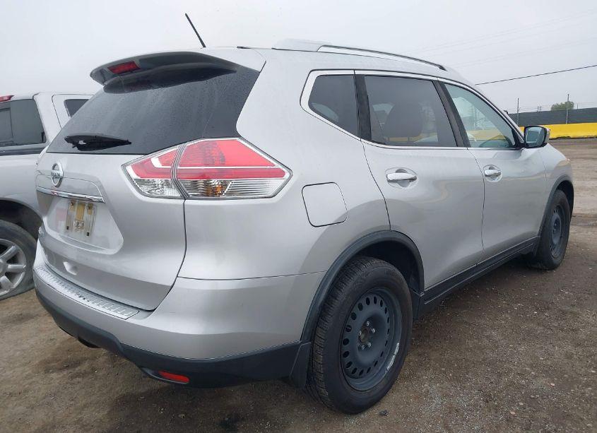 Photo 4 of 2016 Nissan Rogue S (VIN JN8AT2MT2GW029846)