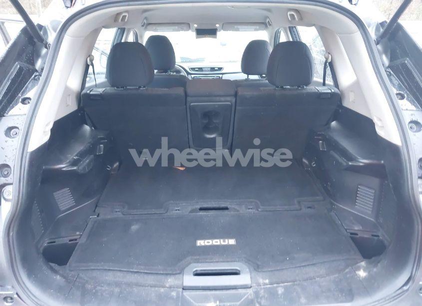 Photo 18 of 2017 Nissan Rogue S (VIN JN8AT2MT2HW136557)