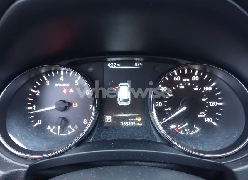 Photo 7 of 2017 Nissan Rogue S (VIN JN8AT2MT2HW136557)