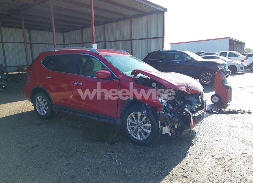 2017 Nissan Rogue SV (VIN JN8AT2MT2HW136624) main photo