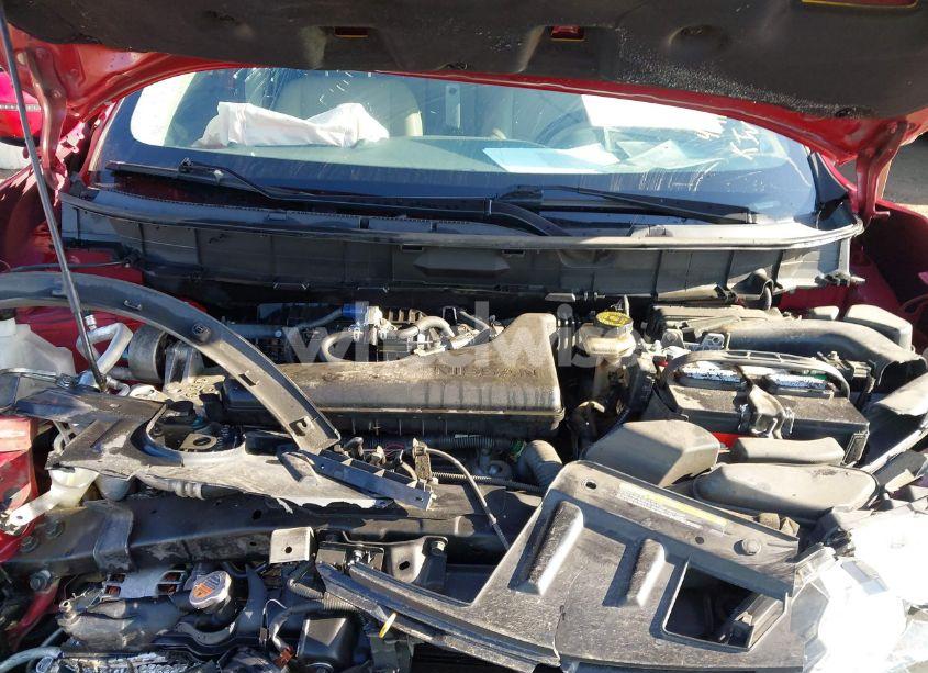 Photo 10 of 2017 Nissan Rogue SV (VIN JN8AT2MT2HW136624)