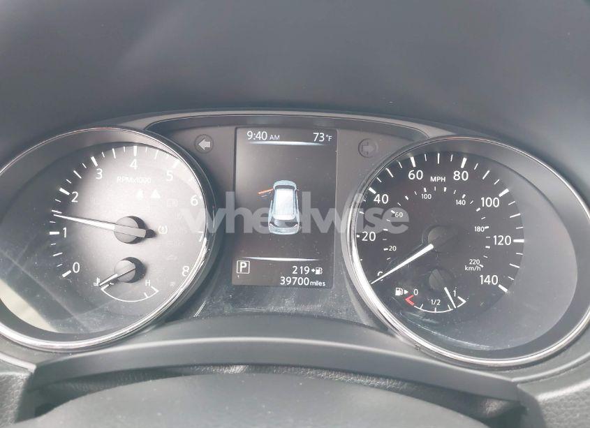 Photo 7 of 2017 Nissan Rogue SL (VIN JN8AT2MT2HW380211)