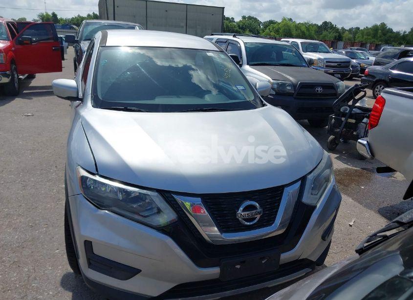 Photo 12 of 2017 Nissan Rogue S (VIN JN8AT2MT2HW384338)