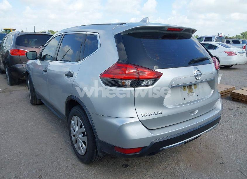 Photo 3 of 2017 Nissan Rogue S (VIN JN8AT2MT2HW384338)