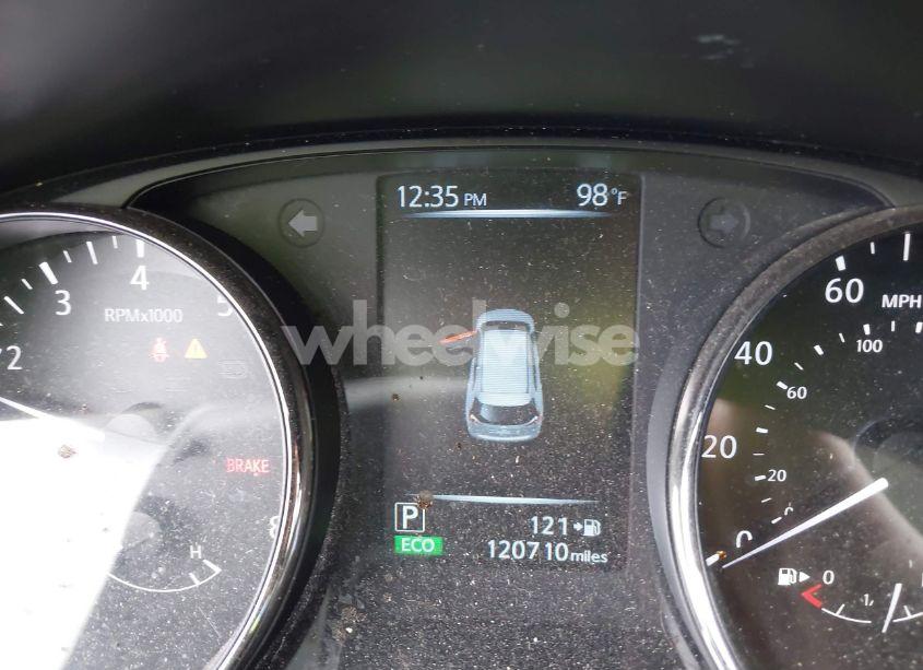 Photo 7 of 2017 Nissan Rogue S (VIN JN8AT2MT2HW384338)