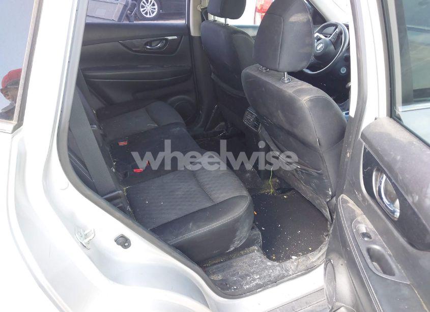 Photo 8 of 2017 Nissan Rogue S (VIN JN8AT2MT2HW384338)