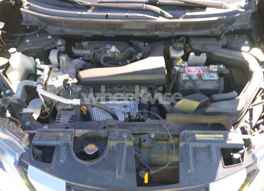 Photo 10 of 2017 Nissan Rogue S (VIN JN8AT2MT2HW390172)