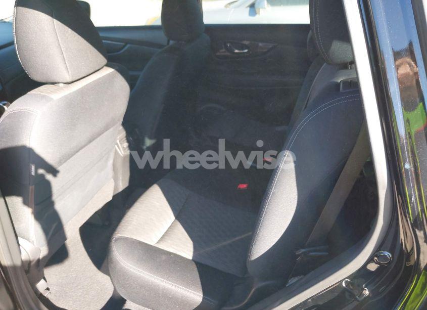 Photo 8 of 2017 Nissan Rogue S (VIN JN8AT2MT2HW390172)