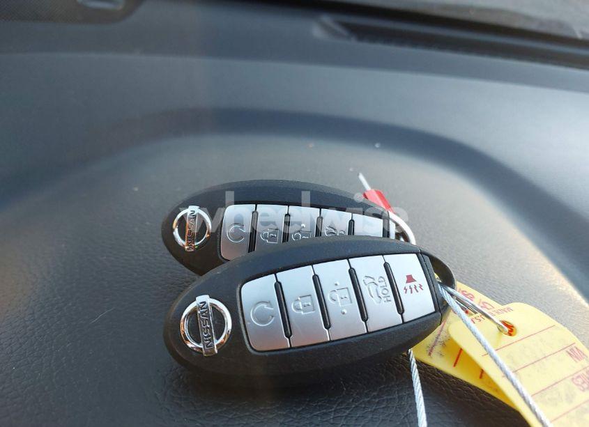 Photo 11 of 2017 Nissan Rogue SL (VIN JN8AT2MT2HW391869)