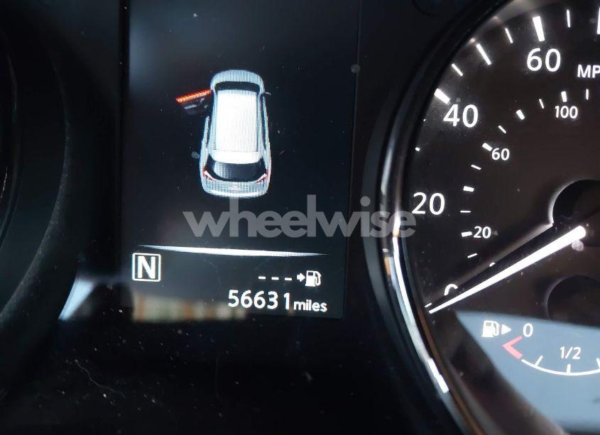 Photo 15 of 2017 Nissan Rogue SL (VIN JN8AT2MT2HW391869)