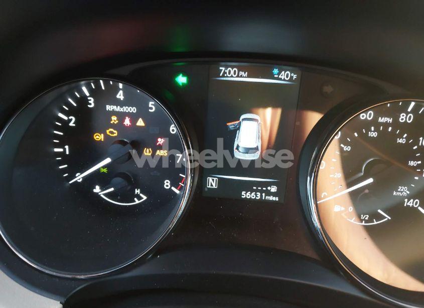 Photo 7 of 2017 Nissan Rogue SL (VIN JN8AT2MT2HW391869)