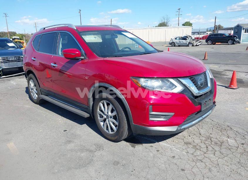 2017 Nissan Rogue SV (VIN JN8AT2MT2HW400778) main photo