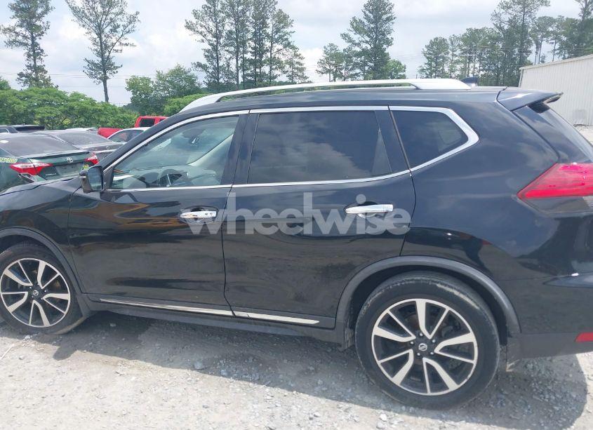 Photo 14 of 2018 Nissan Rogue SL (VIN JN8AT2MT2JW485840)