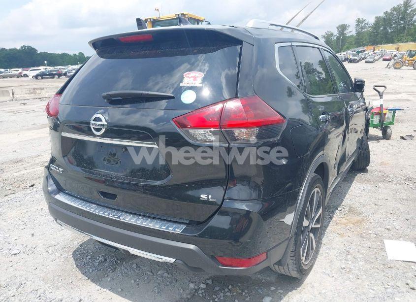 Photo 4 of 2018 Nissan Rogue SL (VIN JN8AT2MT2JW485840)