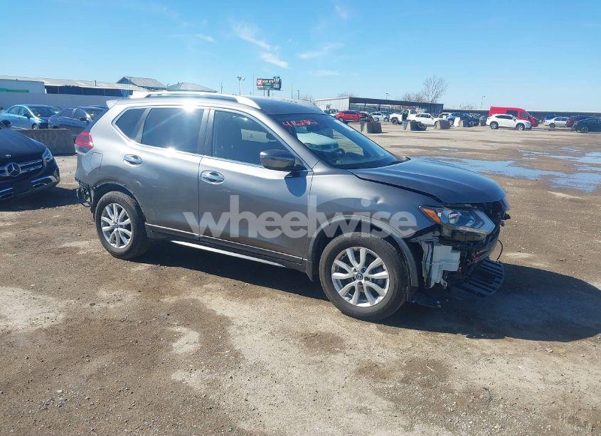 2019 Nissan Rogue SV (VIN JN8AT2MT2KW250131) main photo