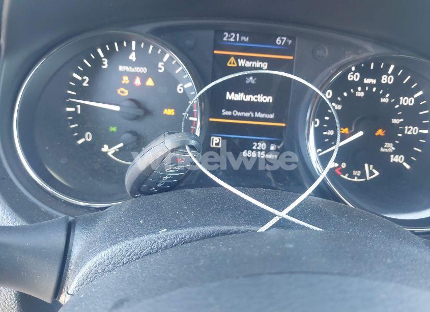 Photo 11 of 2019 Nissan Rogue SV (VIN JN8AT2MT2KW250131)