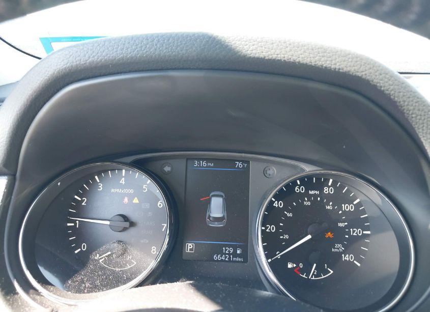 Photo 16 of 2019 Nissan Rogue SV (VIN JN8AT2MT2KW256673)