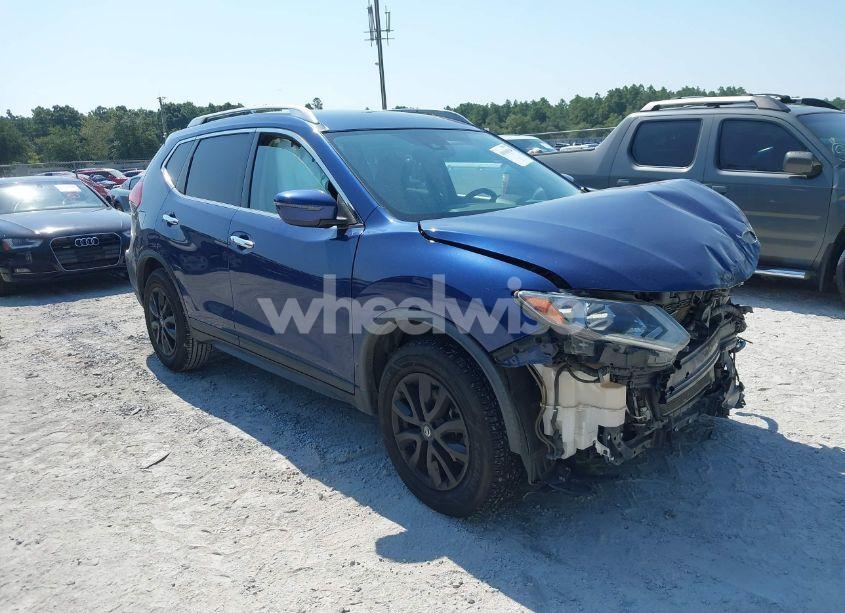 2020 Nissan Rogue SV FWD (VIN JN8AT2MT2LW001491) main photo