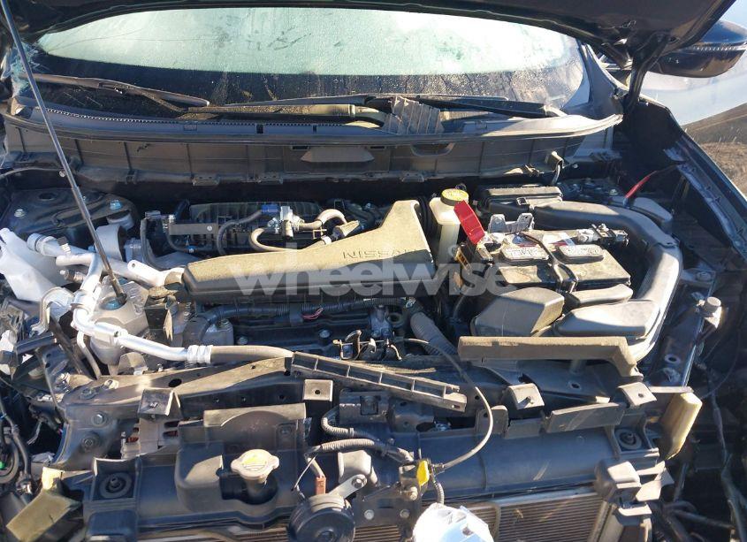 Photo 10 of 2020 Nissan Rogue S FWD (VIN JN8AT2MT2LW001880)