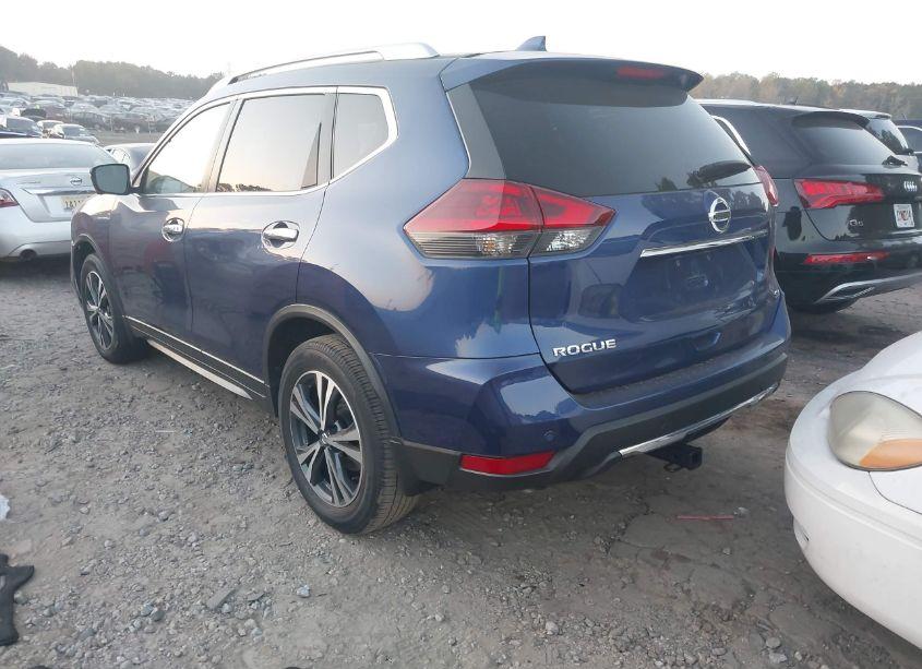 Photo 3 of 2020 Nissan Rogue SV FWD (VIN JN8AT2MT2LW016959)