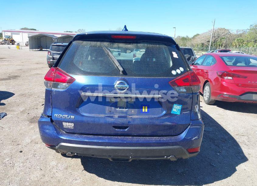 Photo 16 of 2020 Nissan Rogue S FWD (VIN JN8AT2MT2LW018128)