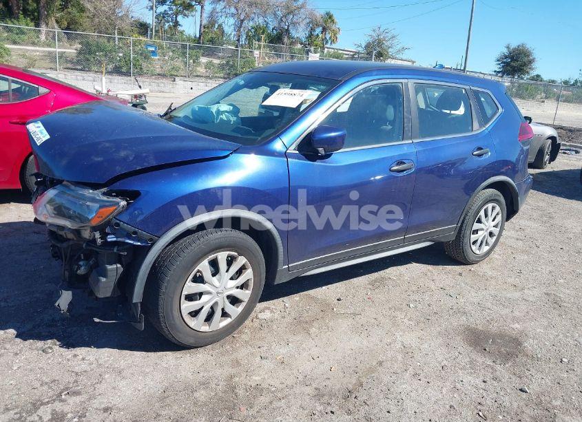 Photo 2 of 2020 Nissan Rogue S FWD (VIN JN8AT2MT2LW018128)