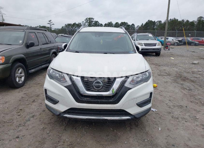 Photo 12 of 2020 Nissan Rogue S FWD (VIN JN8AT2MT2LW037407)