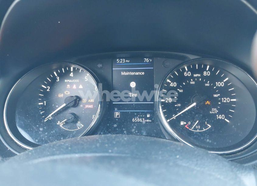 Photo 15 of 2020 Nissan Rogue S FWD (VIN JN8AT2MT2LW037407)