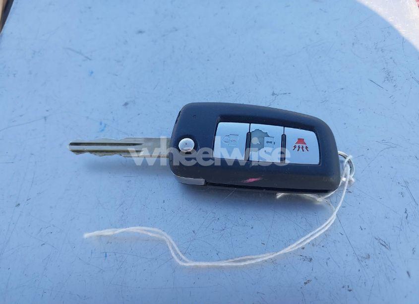 Photo 11 of 2016 Nissan Rogue S (VIN JN8AT2MT3GW002414)