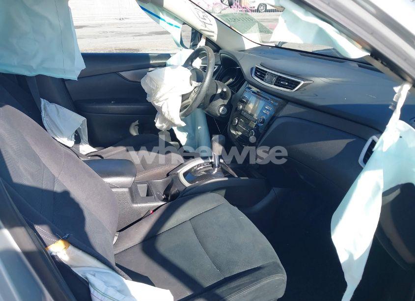 Photo 5 of 2016 Nissan Rogue S (VIN JN8AT2MT3GW002414)