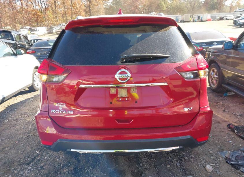 Photo 16 of 2017 Nissan Rogue SV (VIN JN8AT2MT3HW132162)