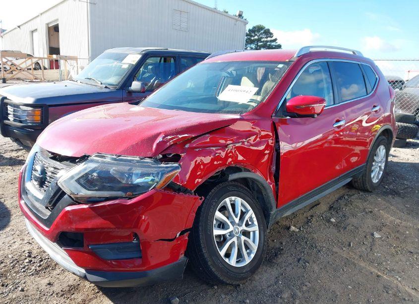 Photo 2 of 2017 Nissan Rogue SV (VIN JN8AT2MT3HW132162)