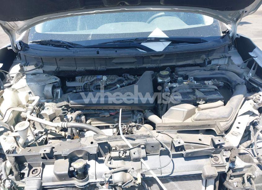 Photo 10 of 2017 Nissan Rogue S (VIN JN8AT2MT3HW134820)