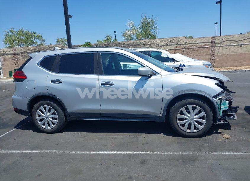 Photo 14 of 2017 Nissan Rogue S (VIN JN8AT2MT3HW134820)