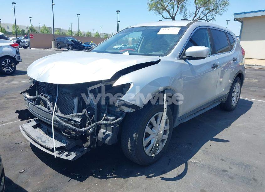 Photo 2 of 2017 Nissan Rogue S (VIN JN8AT2MT3HW134820)