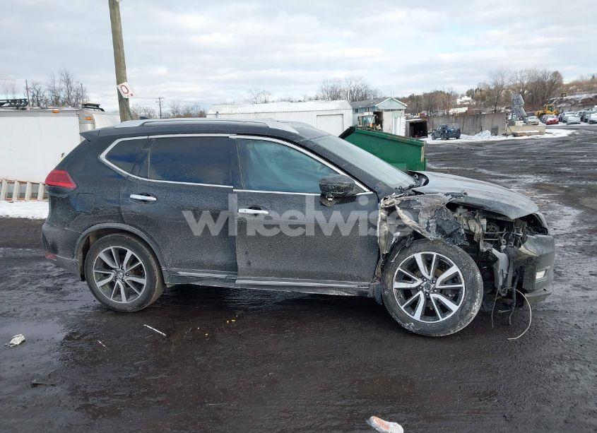 Photo 13 of 2017 Nissan Rogue SL (VIN JN8AT2MT3HW151178)