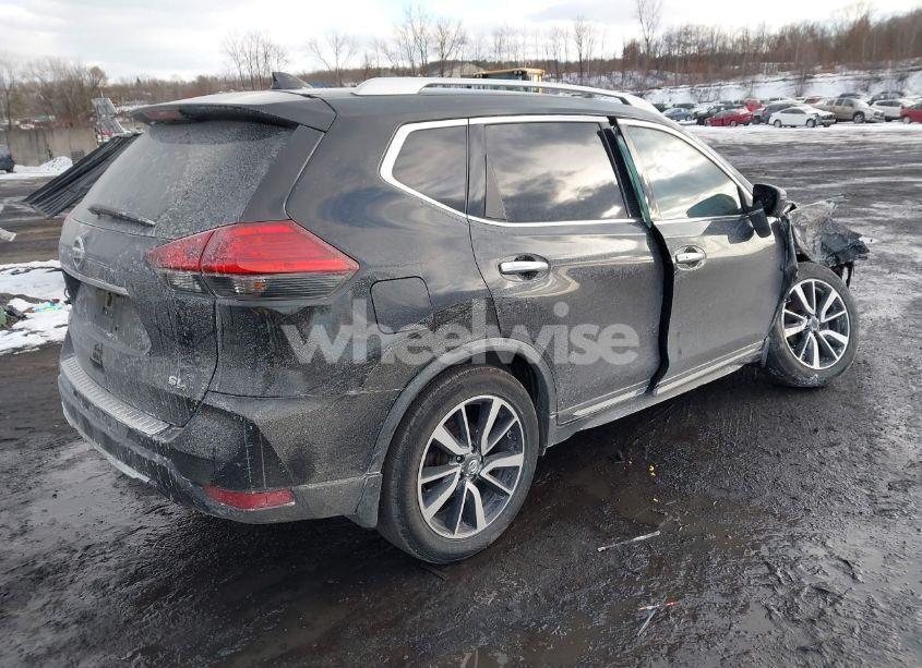 Photo 4 of 2017 Nissan Rogue SL (VIN JN8AT2MT3HW151178)