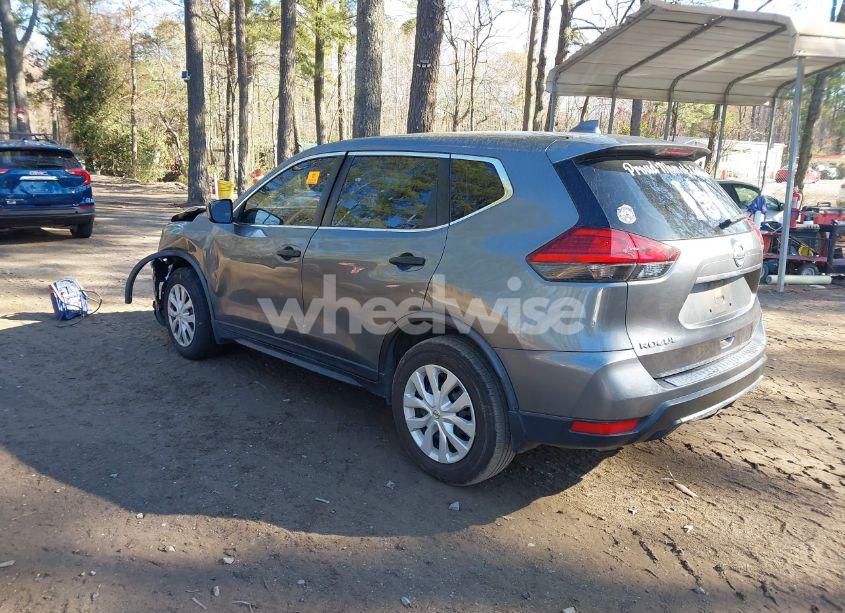 Photo 3 of 2017 Nissan Rogue S (VIN JN8AT2MT3HW153058)