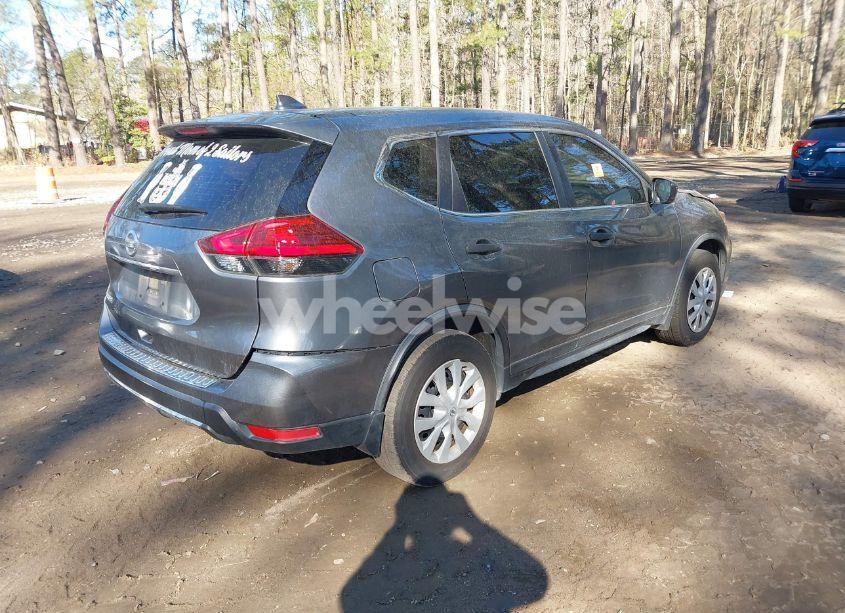 Photo 4 of 2017 Nissan Rogue S (VIN JN8AT2MT3HW153058)