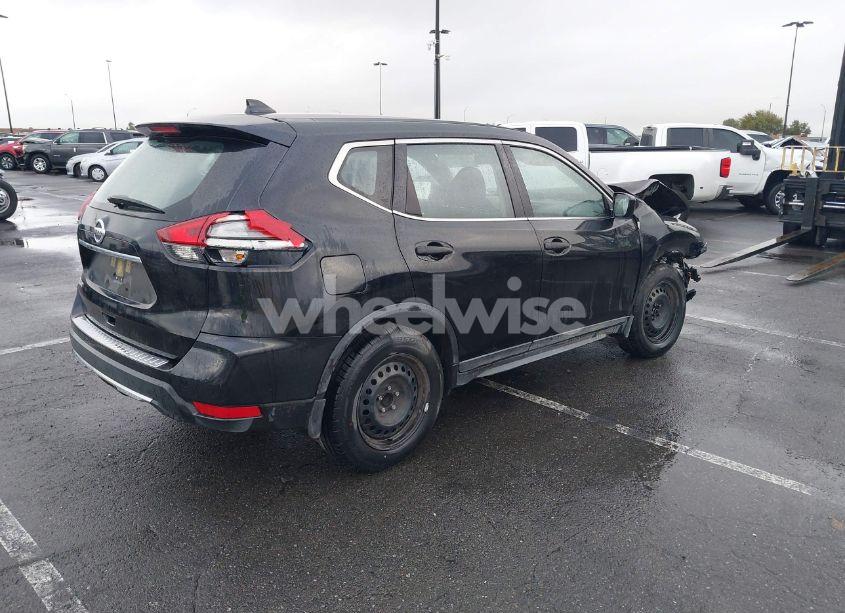 Photo 4 of 2017 Nissan Rogue S (VIN JN8AT2MT3HW387541)