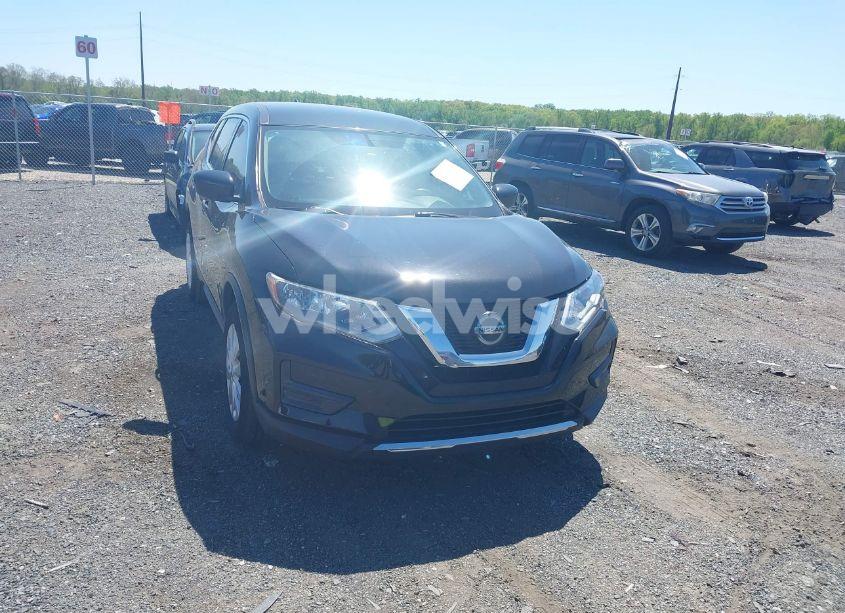 Photo 12 of 2018 Nissan Rogue S (VIN JN8AT2MT3JW451180)