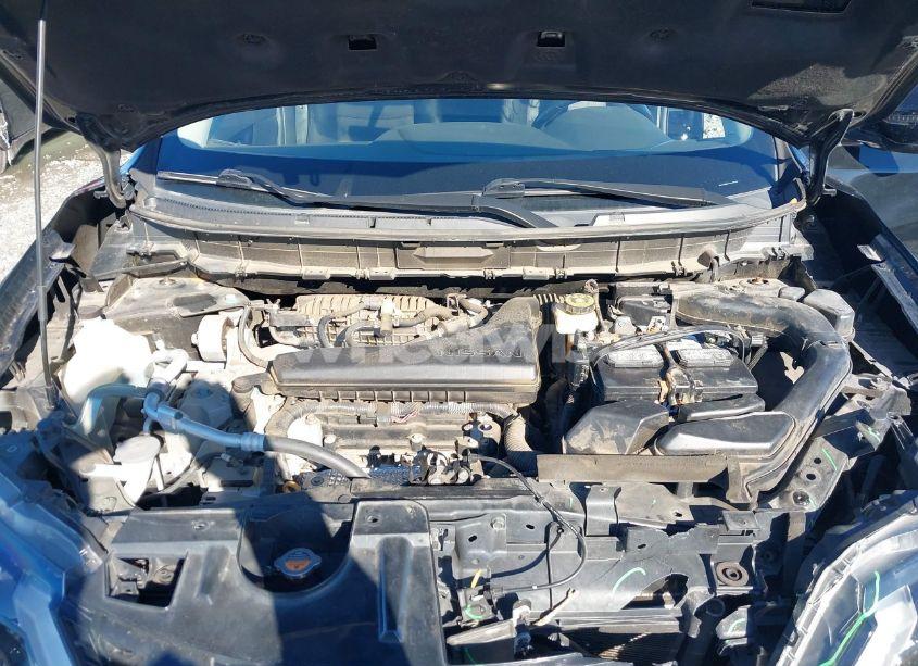 Photo 10 of 2018 Nissan Rogue SV (VIN JN8AT2MT3JW492246)