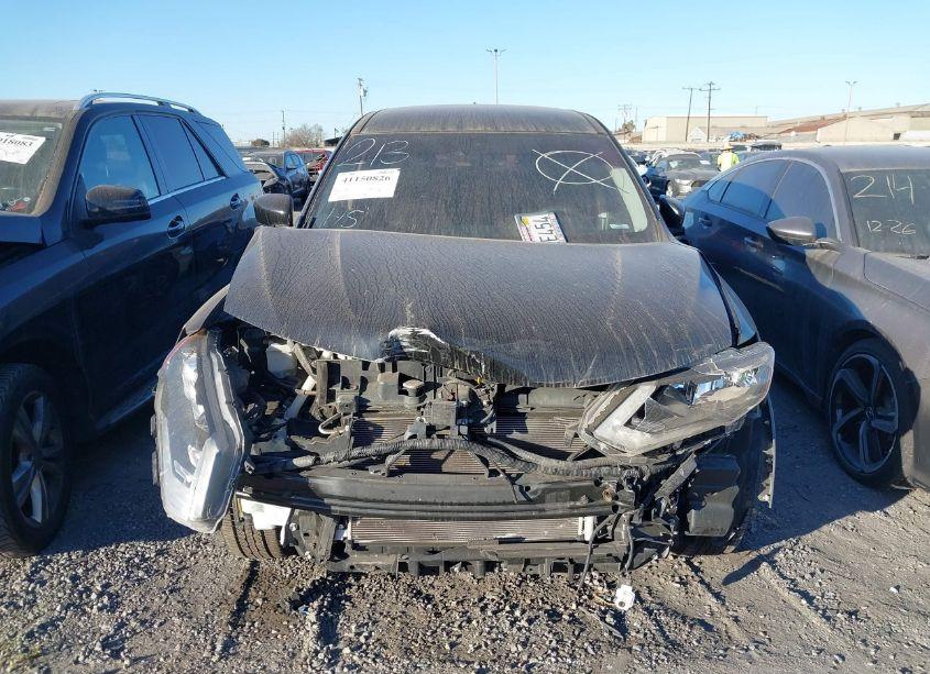 Photo 13 of 2019 Nissan Rogue S (VIN JN8AT2MT3KW251532)