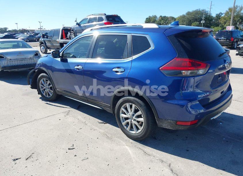 Photo 3 of 2019 Nissan Rogue SV (VIN JN8AT2MT3KW254592)