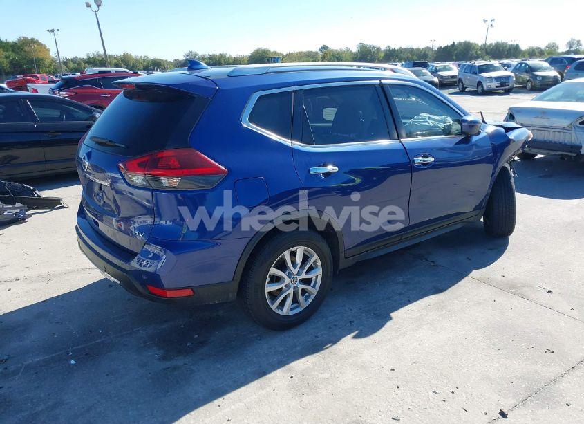 Photo 4 of 2019 Nissan Rogue SV (VIN JN8AT2MT3KW254592)
