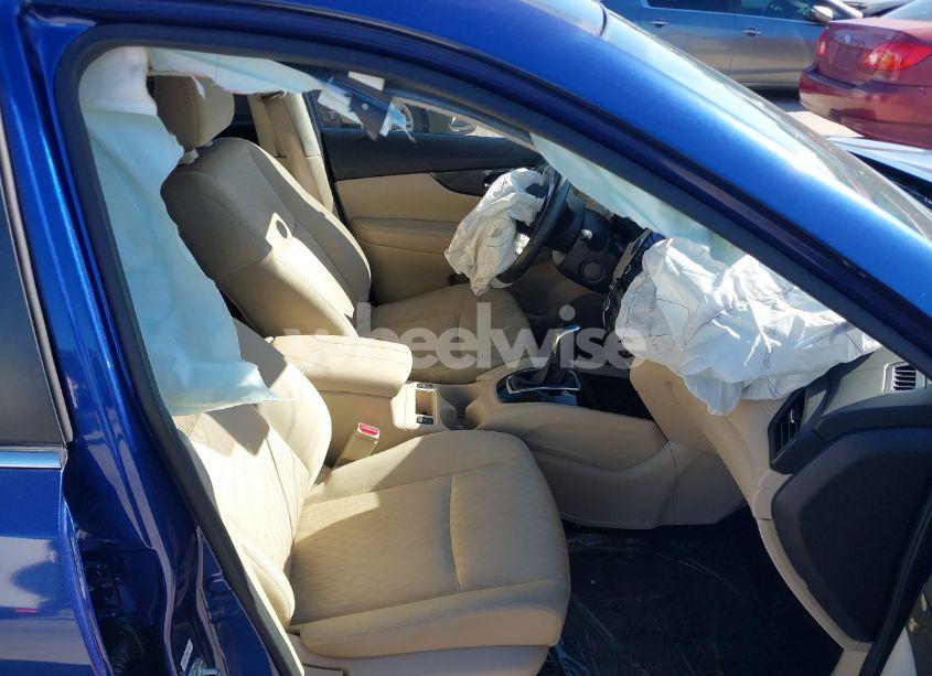 Photo 5 of 2019 Nissan Rogue SV (VIN JN8AT2MT3KW254592)